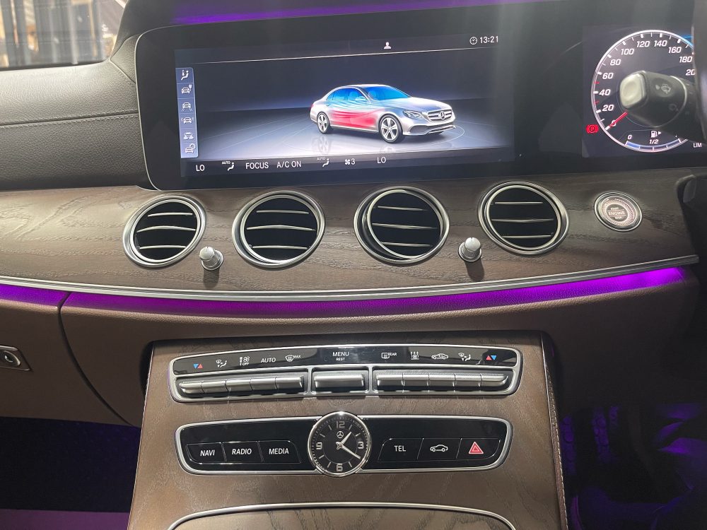 2019 MERCEDES-BENZ E350 2.0 E EXCLUSIVE [9P0712] - 16