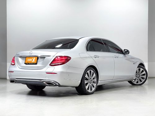 2019-mercedes-benz-e350-2-0-e-exclusive-9p0714-slide-thumbnail-10