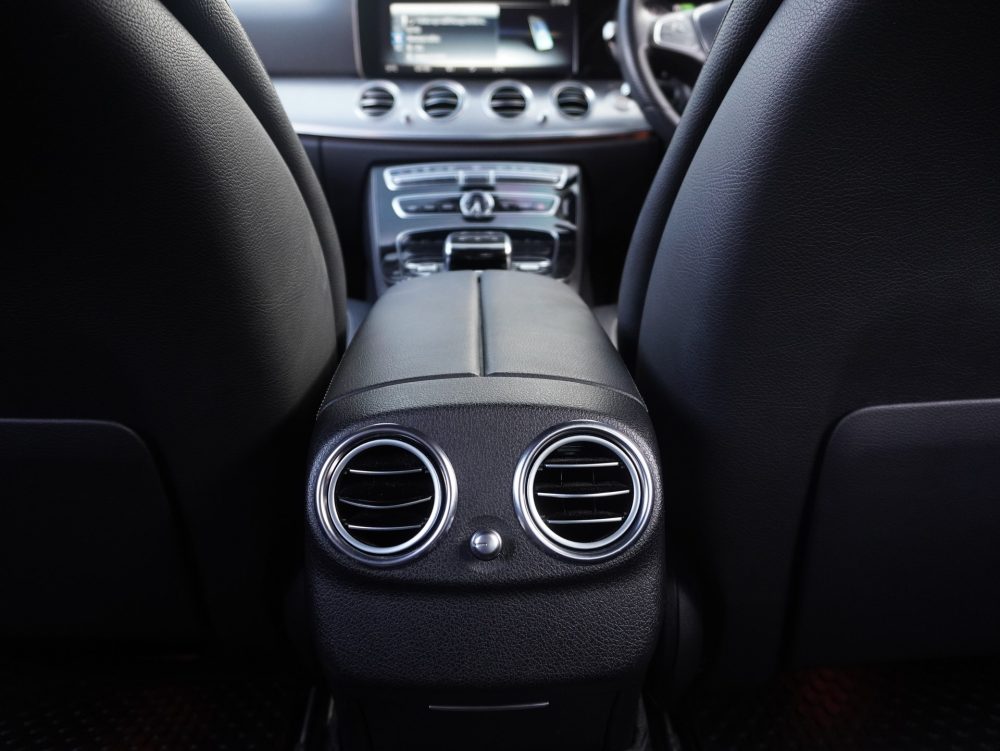 2019 MERCEDES-BENZ E350 2.0 E AVANTGARDE [9P0706] - 4