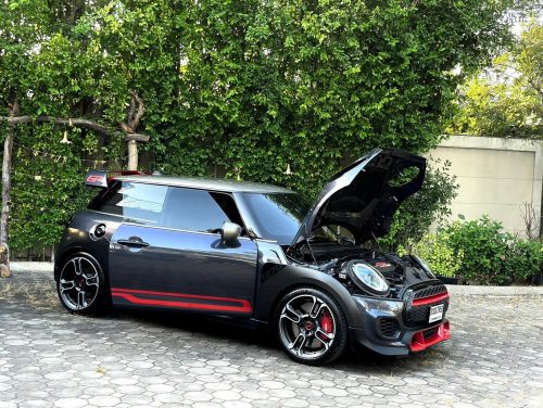 2022-mini-cooper-2-0-john-cooper-works-gp-202408111-slide-thumbnail-22