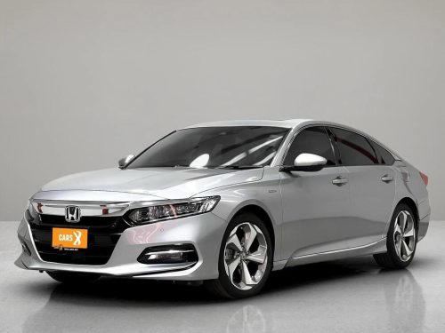 2019-honda-accord-2-0-hybrid-tech-1p1762-slide-thumbnail-11