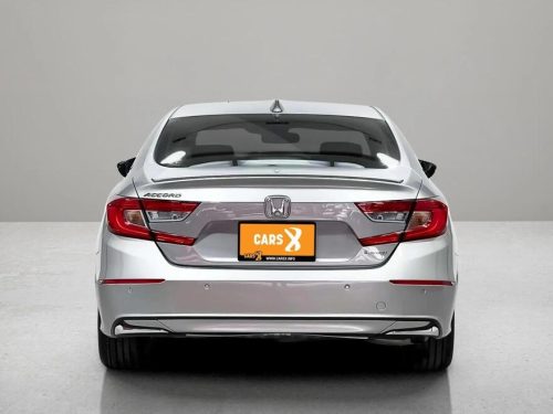 2019-honda-accord-2-0-hybrid-tech-1p1762-slide-thumbnail-12