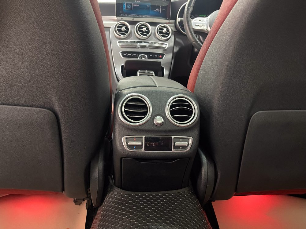 2020 MERCEDES-BENZ C300 2.0 E AMG DYNAMIC [1P2406] - 19