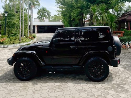 2013-jeep-wrangler-2-8-crd-4wd-9p0733v-slide-thumbnail-3