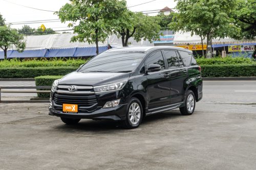 2020-toyota-innova-2-8-g-crysta-9p0762-slide-thumbnail-2