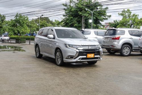 2021-mitsubishi-outlander-phev-2-4-gt-premium-4wd-9p0780-slide-thumbnail-4