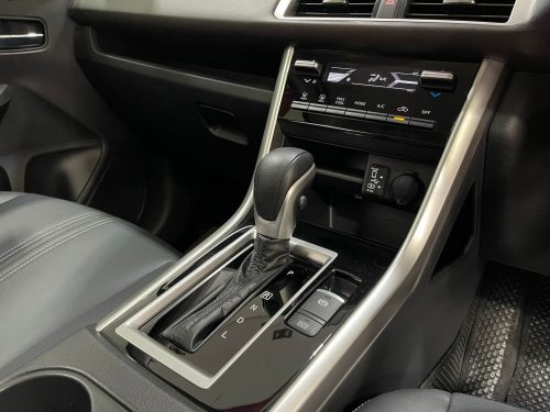 2022-mitsubishi-xpander-1-5-gt-1p1724-2-slide-thumbnail-1