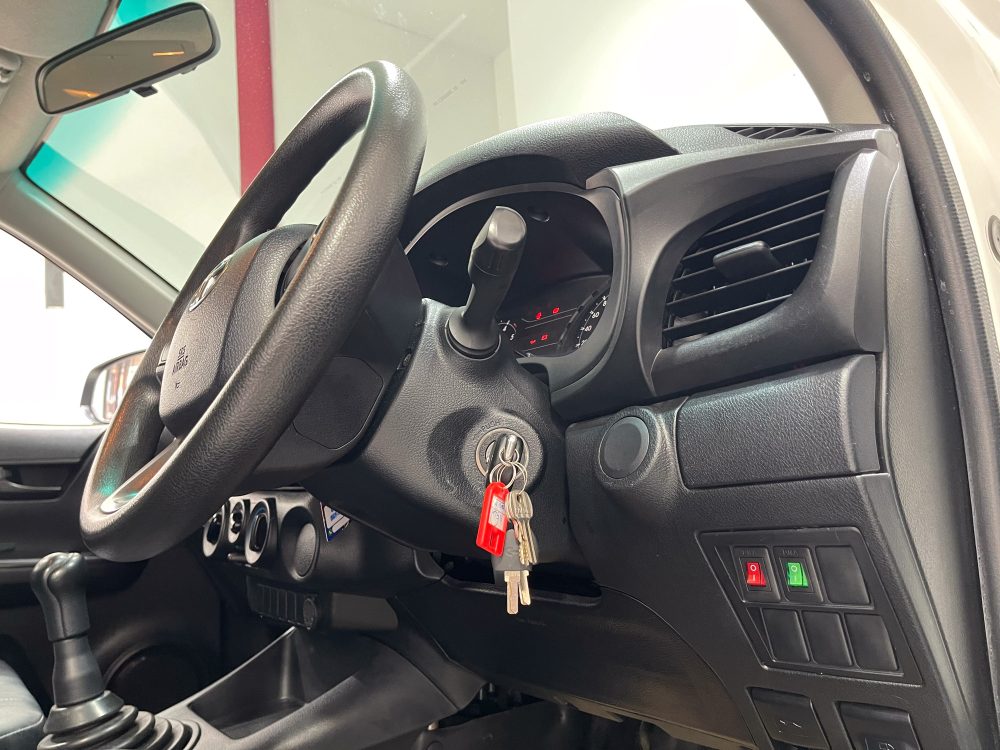 2019 TOYOTA HILUX REVO 2.4 J [1P1997]* - 4