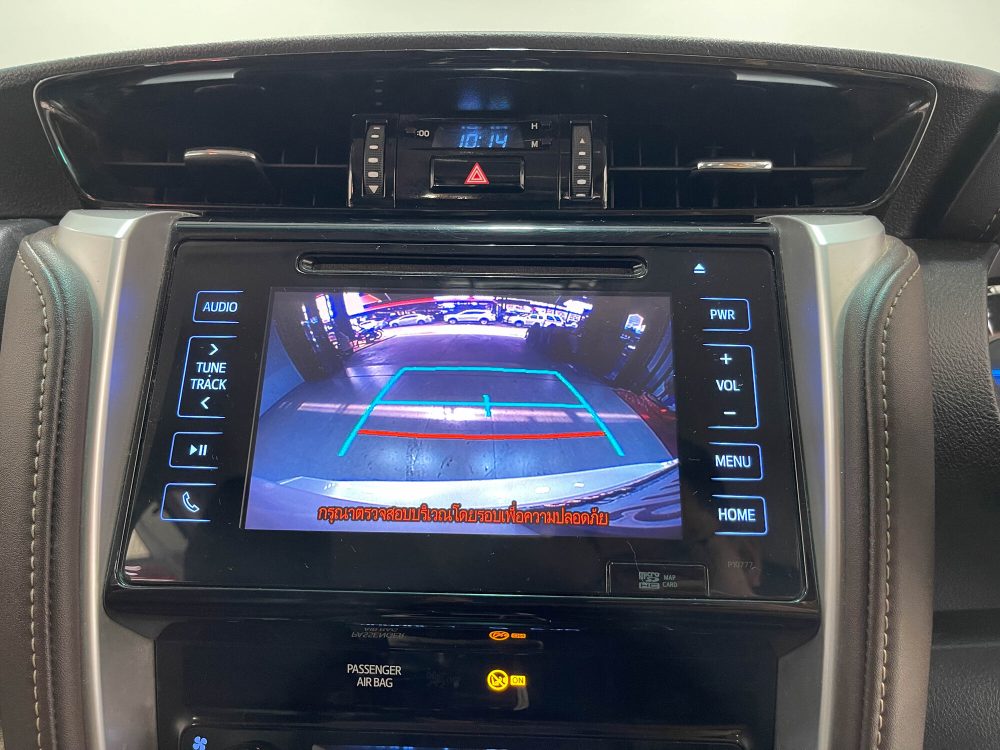 2019 Toyota FORTUNER 2.4 V 4WD [1P2011]* - 19