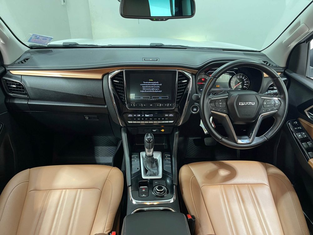 2022 Isuzu MU-X 3.0 ULTIMATE 4WD [1P1820V]* - 10