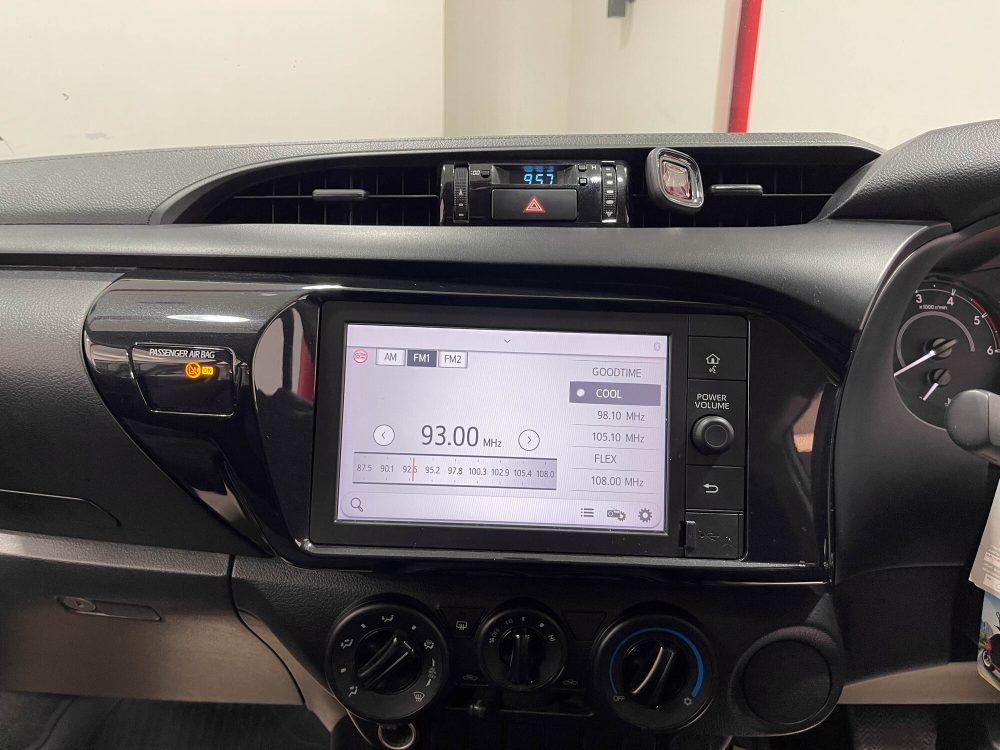 2021 TOYOTA HILUX REVO 2.4 Z EDITION ENTRY [1P2010]* - 7