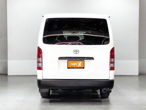 2017-toyota-hiace-3-0-economy-1p1760-2-slide-thumbnail-2