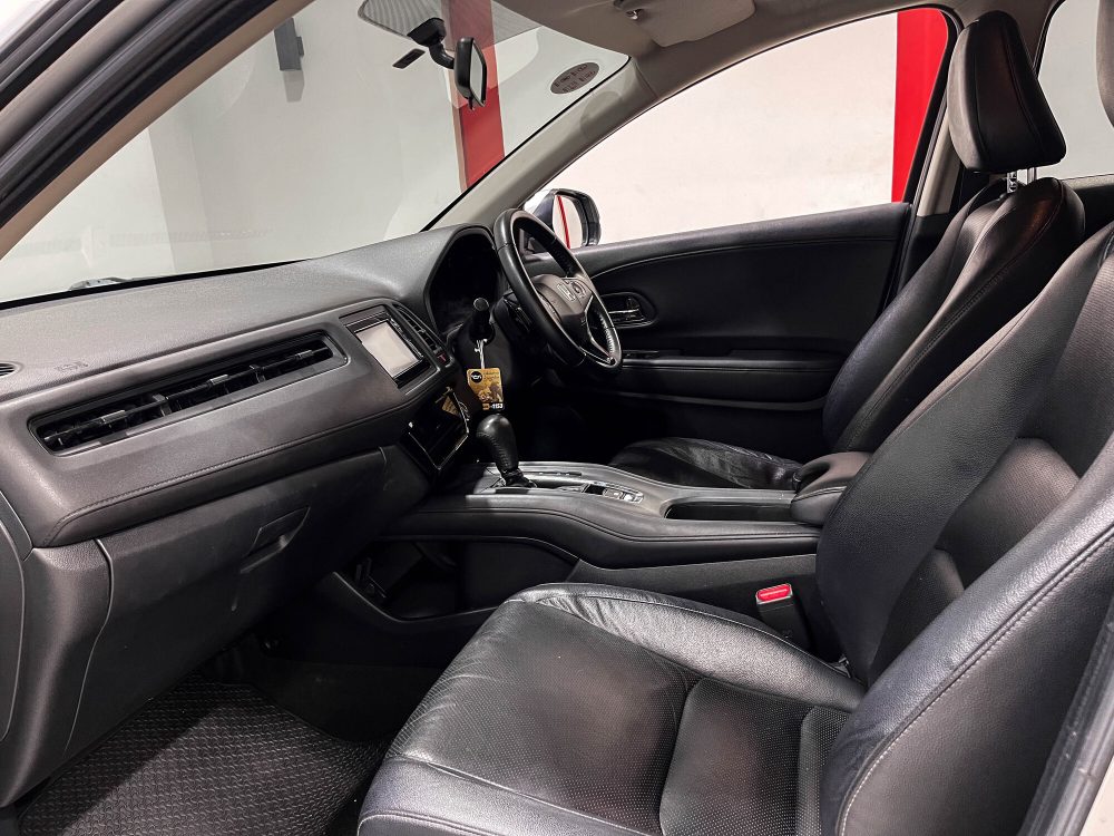 2018 Honda HR-V 1.8 E [1P1899]* - 7