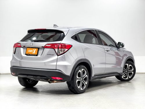 2018-honda-hr-v-1-8-e-1p1899-slide-thumbnail-2