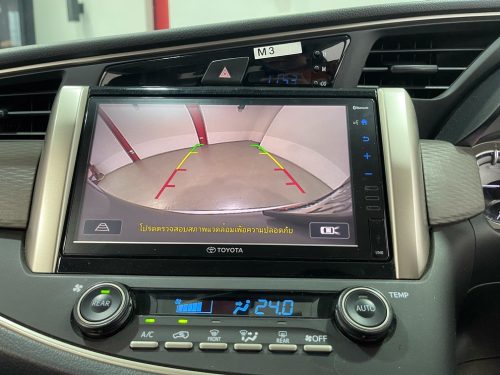 2021-toyota-innova-2-8-crysta-1p2017-slide-thumbnail-2