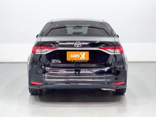2021-toyota-corolla-altis-1-8-sport-1p1863-slide-thumbnail-1