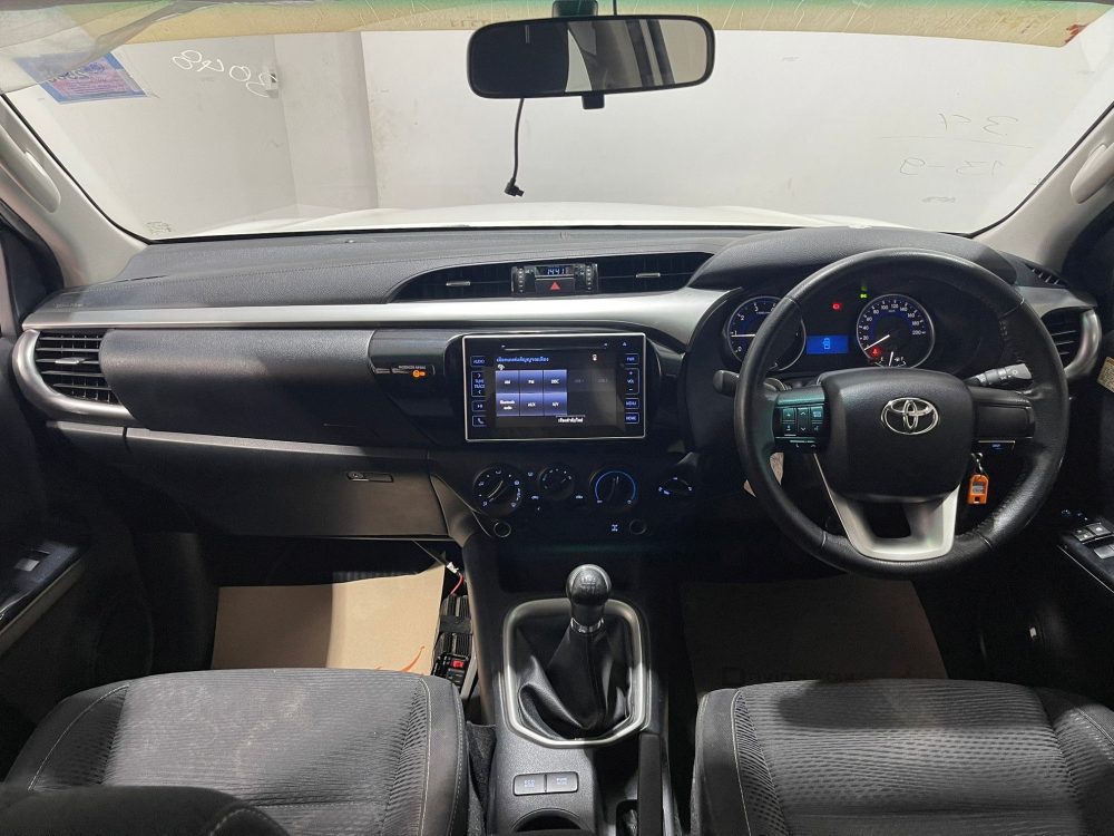 2019 Toyota HILUX REVO 2.4 E PLUS 4WD [1P1944] - 3