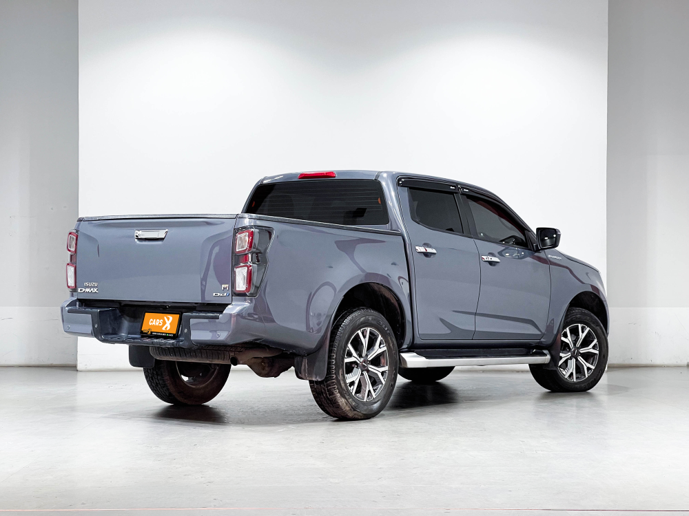 2023 Isuzu D-MAX 3.0 M HI-LANDER [1P2000]* - 4