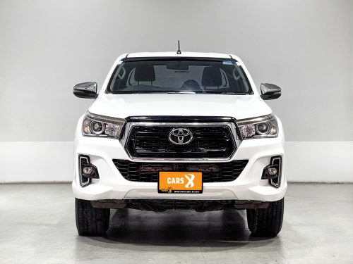 2019-toyota-hilux-revo-2-4-e-plus-4wd-1p1933-slide-thumbnail-1