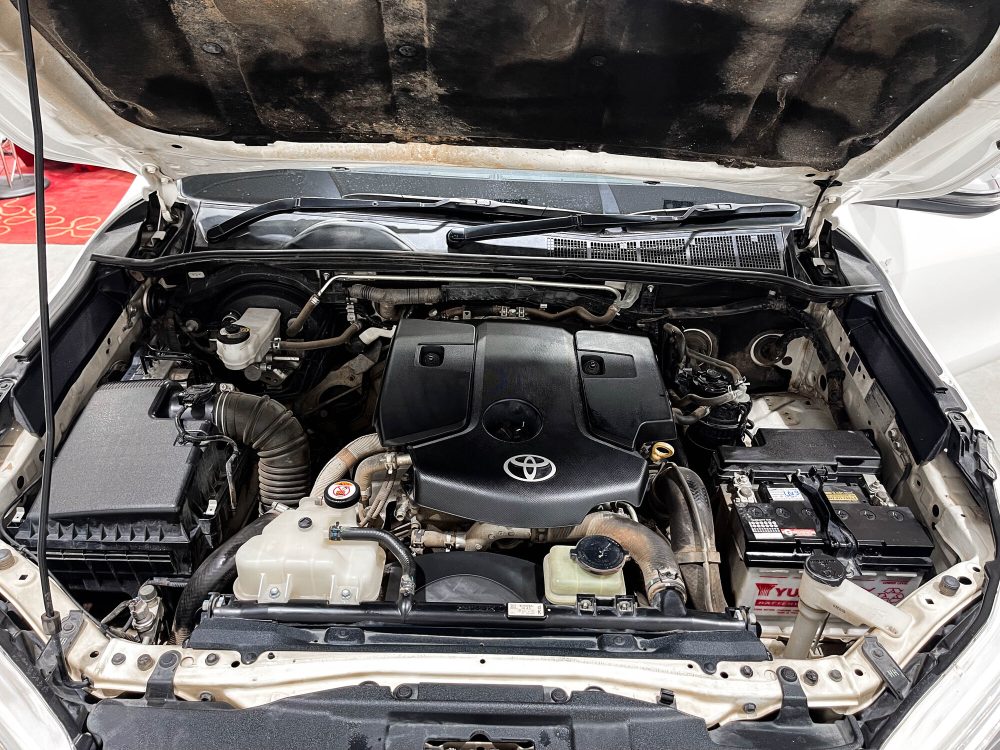 2019 Toyota HILUX REVO 2.4 E PLUS 4WD [2N0014] - 7