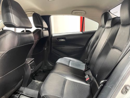 2020-toyota-corolla-altis-1-6-g-9p0779-slide-thumbnail-5
