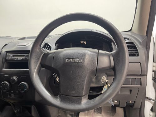 2019-isuzu-d-max-1-9-s-1p2009-slide-thumbnail-3