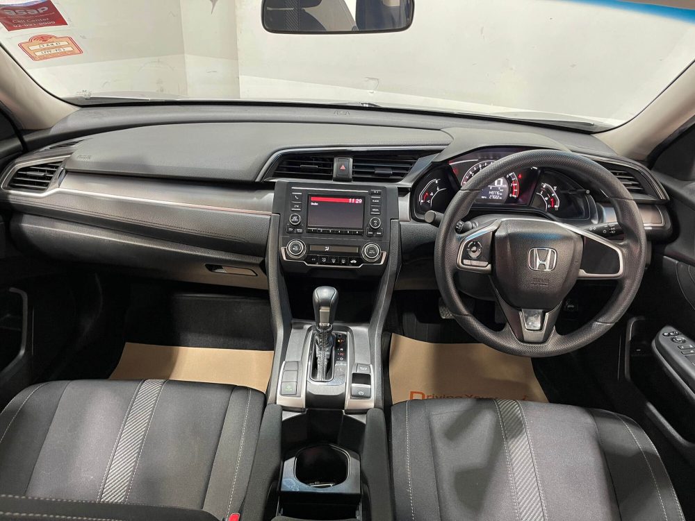 2018 Honda CIVIC 1.8 E [2S0004]* - 10
