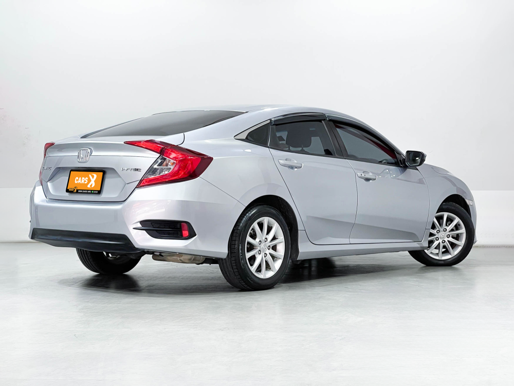 2018 Honda CIVIC 1.8 E [2S0004]* - 6