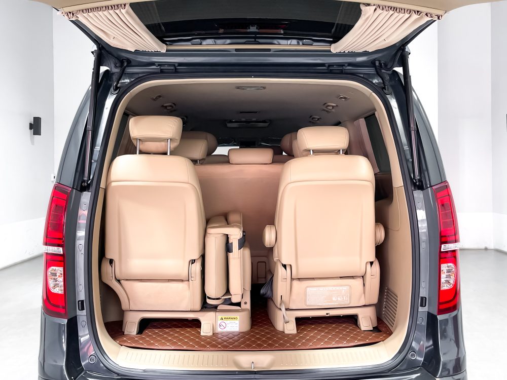 2020 Hyundai H-1 2.5 ELITE [1P1902V]* - 8