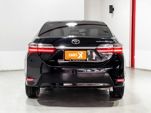 2019-toyota-corolla-altis-1-6-g-1p1926-slide-thumbnail-3