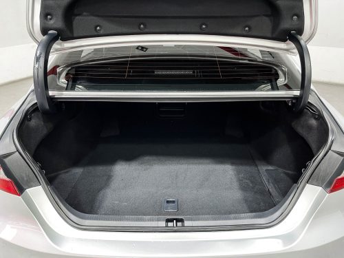 2019-toyota-camry-2-5-hybrid-1p1920-2-slide-thumbnail-11