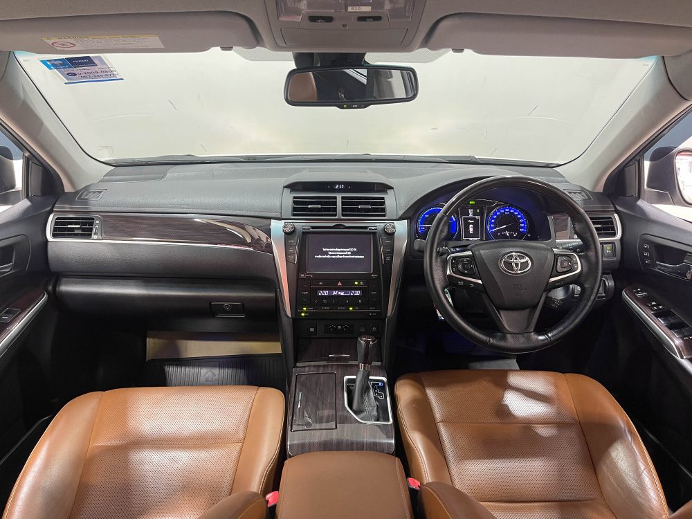 2018 TOYOTA CAMRY 2.5 HYBRID PREMIUM [9P0759]* - 9