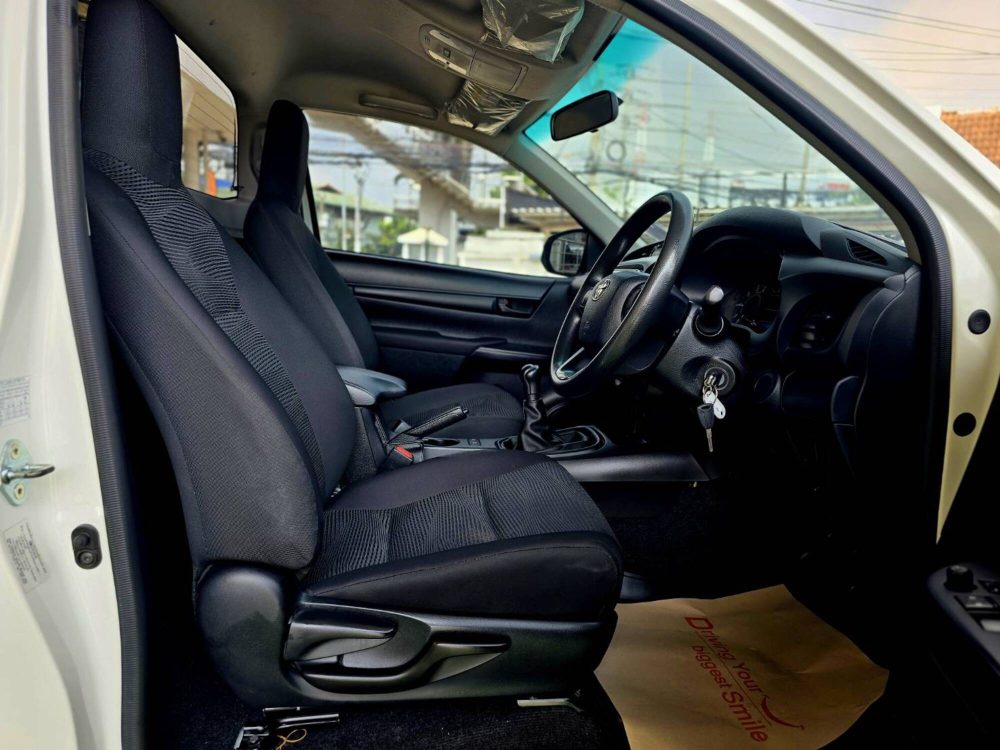 2021 TOYOTA HILUX REVO 2.8 J PLUS [2S0038] - 6