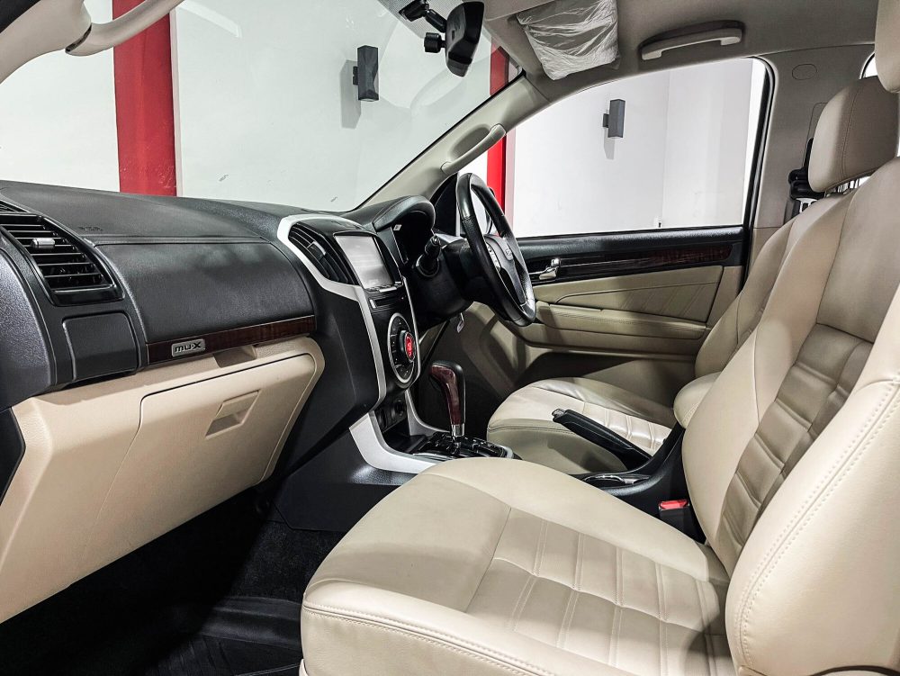 2019 ISUZU MU-X 3.0 DVD [9P0789]* - 6