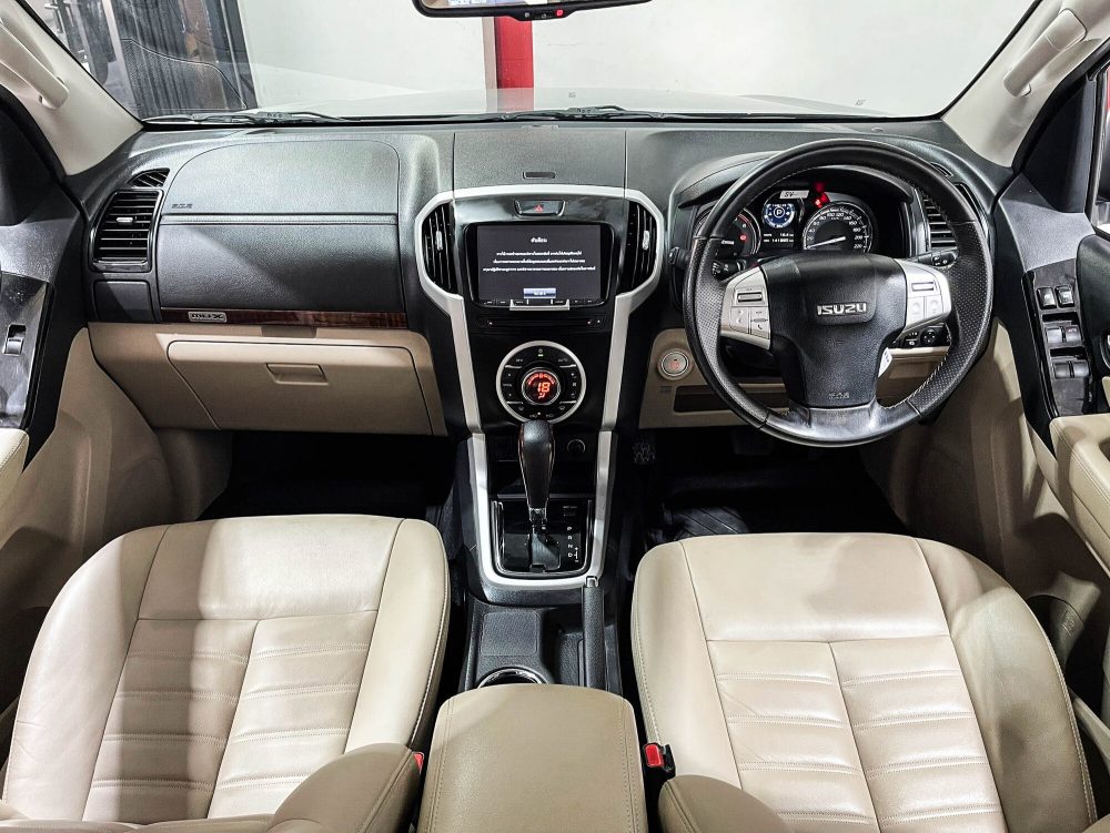 2019 ISUZU MU-X 3.0 DVD [9P0789]* - 11