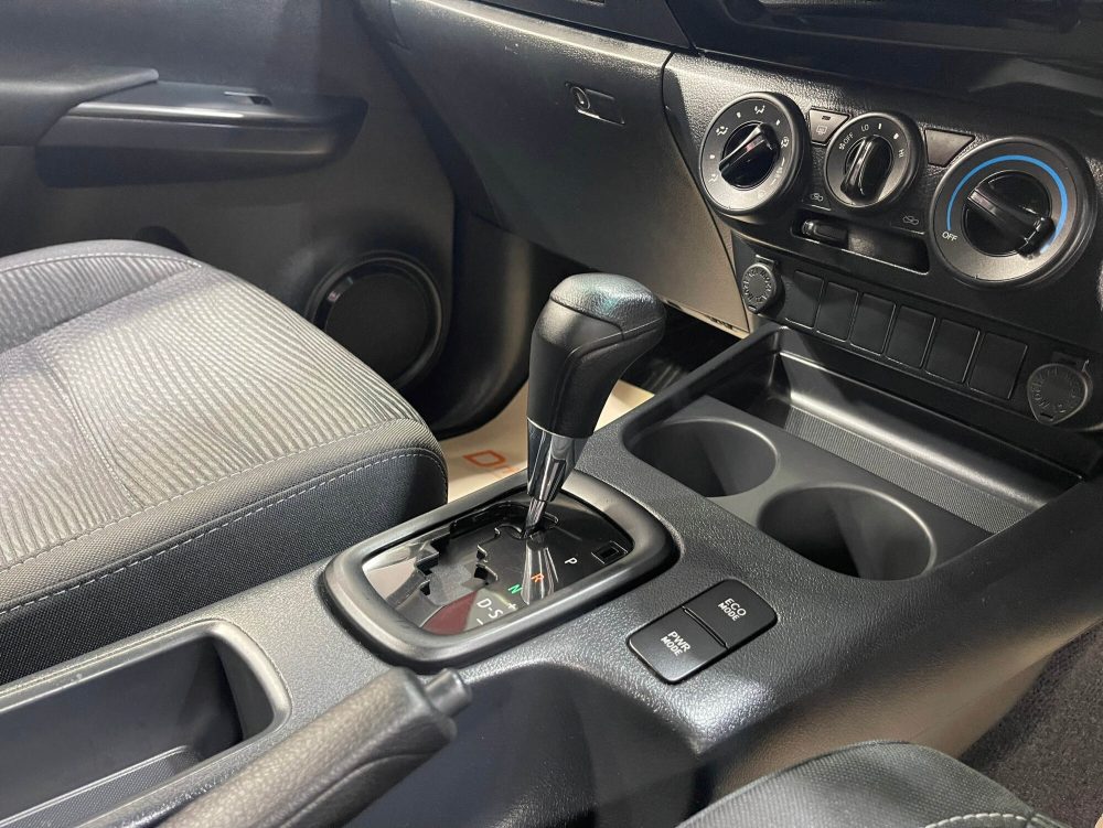 2019 TOYOTA HILUX REVO 2.4 J PLUS [1P1977]* - 11