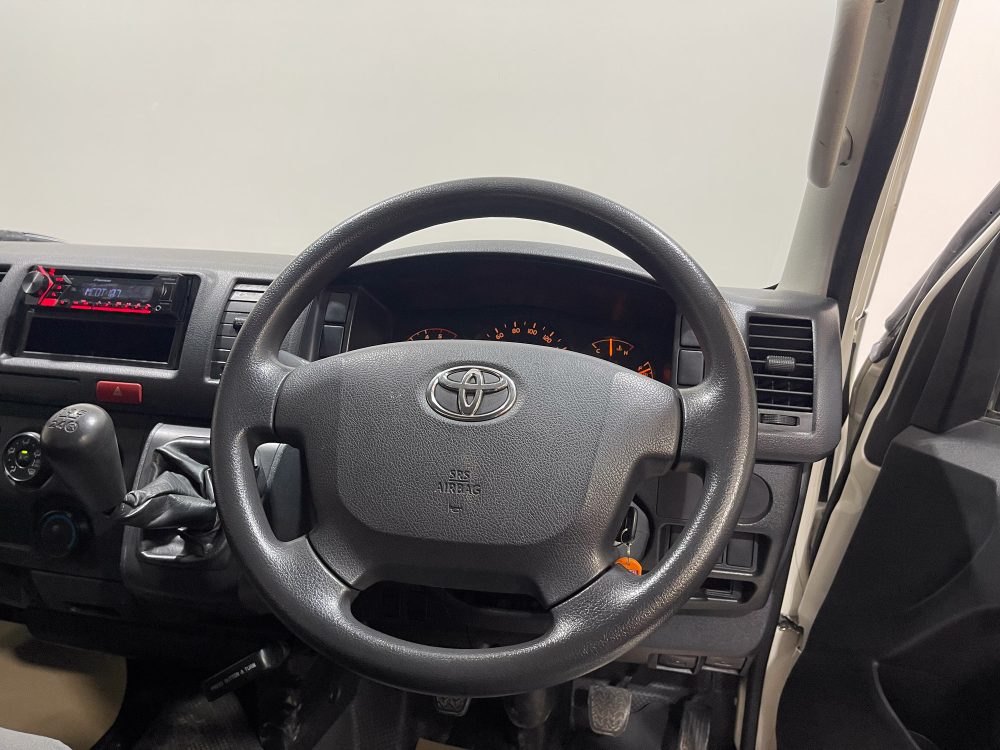 2018 TOYOTA HIACE 3.0 ECONOMY [1P1968]* - 9