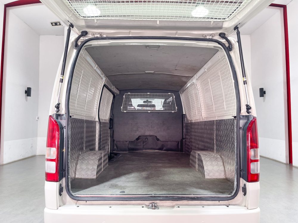 2018 TOYOTA HIACE 3.0 ECONOMY [1P1968]* - 6