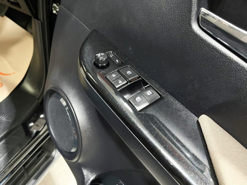2018 TOYOTA HILUX REVO 2.4 G PRERUNNER [1P1812]* - 5