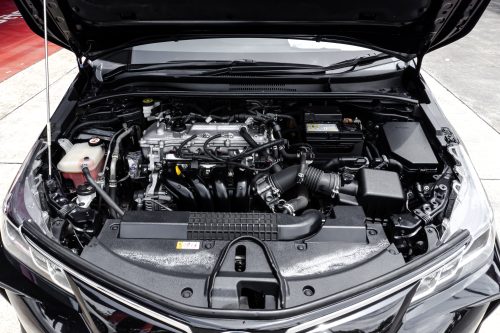 2020-toyota-corolla-altis-1-6-g-1p2060-slide-thumbnail-7