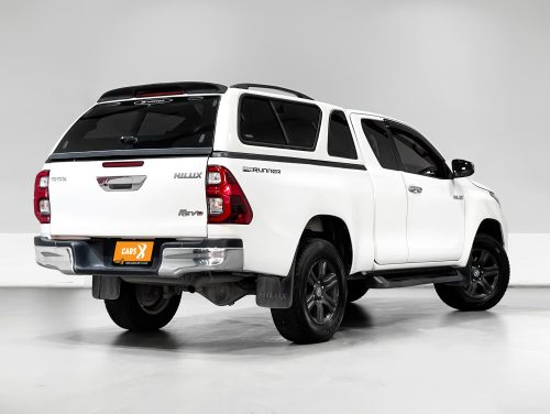 2020-toyota-hilux-revo-2-4-mid-prerunner-1p2036-slide-thumbnail-17