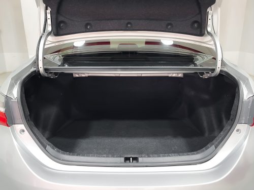2019-toyota-corolla-altis-1-8-esport-1p2023-2-slide-thumbnail-4