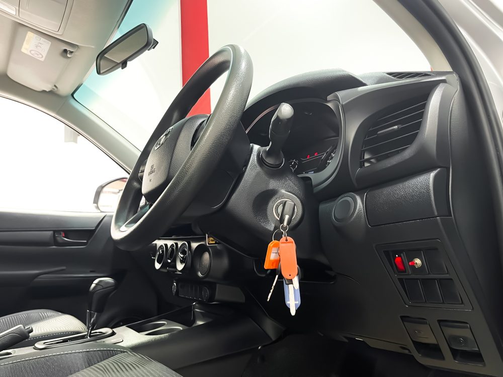 2019 TOYOTA HILUX REVO 2.4 J PLUS [2N0020] - 10
