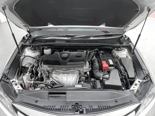 2019-toyota-camry-2-0-g-1p2040-slide-thumbnail-5