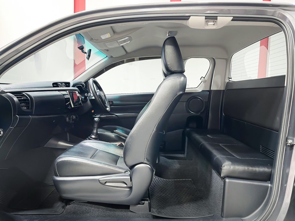 2020 TOYOTA HILUX REVO 2.4 Z EDITION J PLUS [1P2047V]* - 6