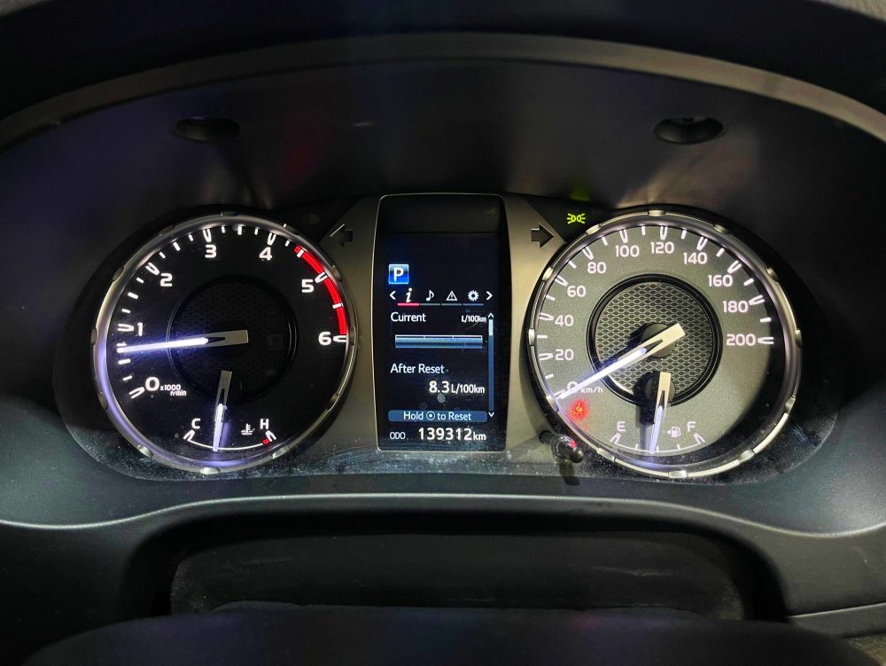 2020 TOYOTA HILUX REVO 2.4 MID PRERUNNER [1P2036]* - 21
