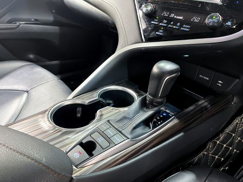 2020-toyota-camry-2-5-g-1p2045v-slide-thumbnail-7