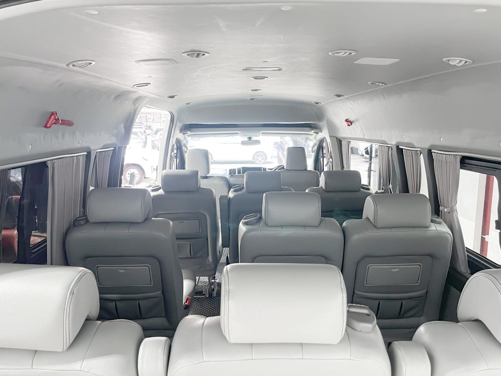 2019 TOYOTA COMMUTER 2.8 [1P2043] - 6