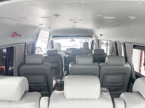 2019-toyota-commuter-2-8-1p2043-slide-thumbnail-5