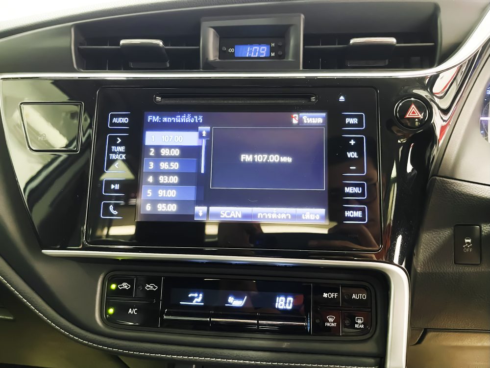 2019 TOYOTA COROLLA ALTIS 1.8 ESPORT [2N0024]* - 8